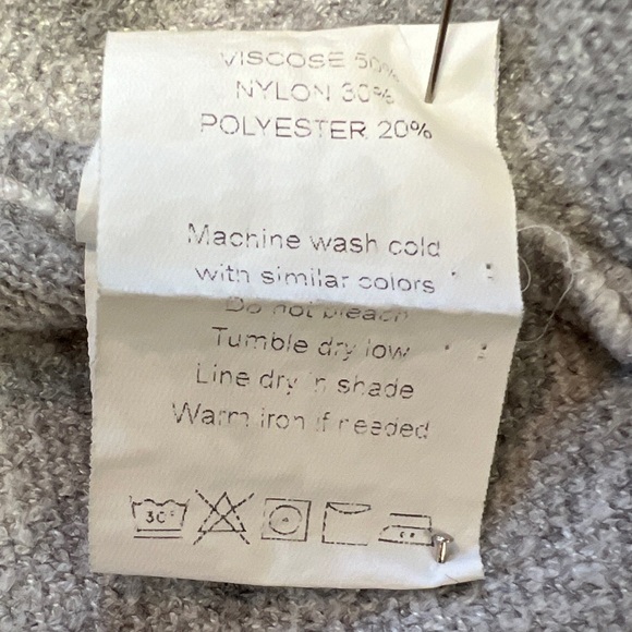 Long 2 pocket cardigan - Picture 8 of 12